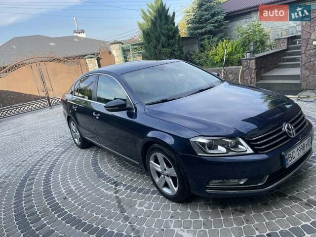Синій Фольксваген Пассат, об'ємом двигуна 1.97 л та пробігом 206 тис. км за 12500 $, фото 2 на Automoto.ua