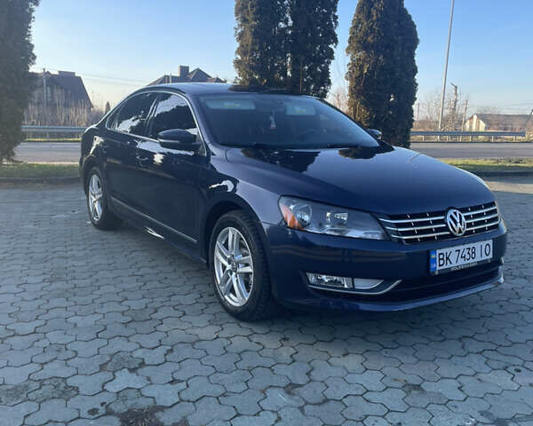 Синий Фольксваген Пассат, объемом двигателя 2 л и пробегом 231 тыс. км за 13500 $, фото 8 на Automoto.ua