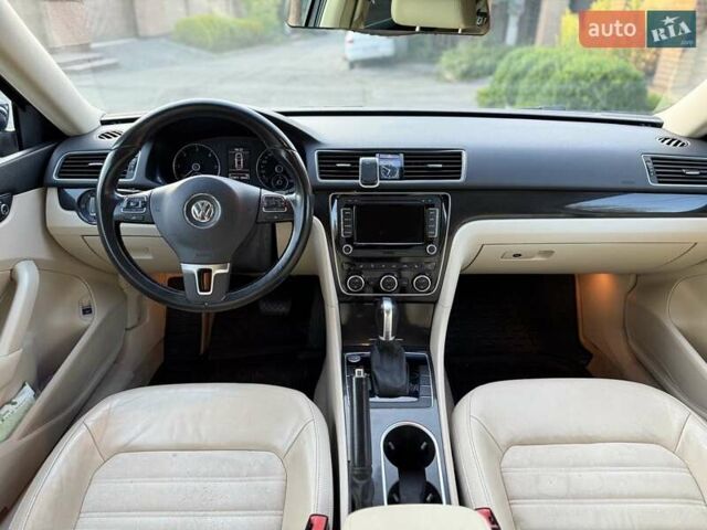Синий Фольксваген Пассат, объемом двигателя 2 л и пробегом 223 тыс. км за 11500 $, фото 8 на Automoto.ua