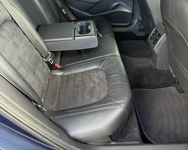 Синий Фольксваген Пассат, объемом двигателя 2 л и пробегом 255 тыс. км за 12650 $, фото 22 на Automoto.ua