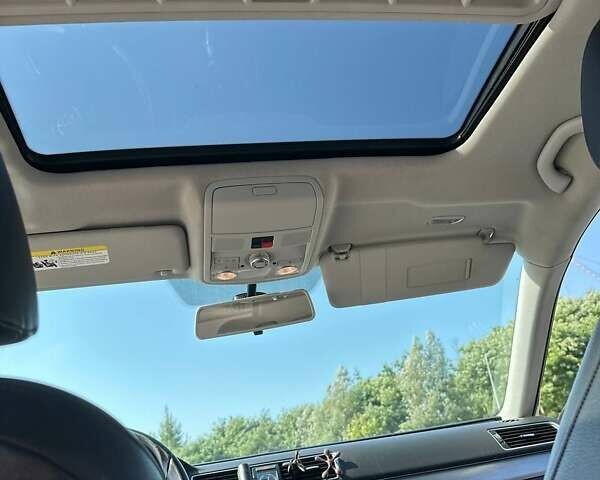 Синий Фольксваген Пассат, объемом двигателя 2 л и пробегом 195 тыс. км за 11500 $, фото 28 на Automoto.ua