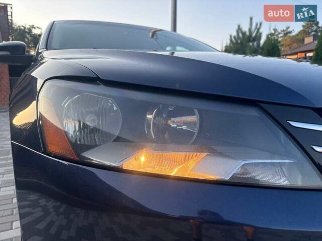 Синий Фольксваген Пассат, объемом двигателя 2 л и пробегом 223 тыс. км за 11500 $, фото 7 на Automoto.ua