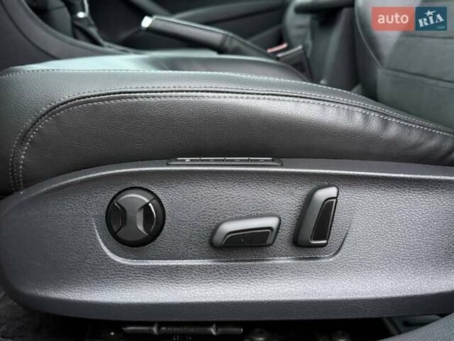 Синій Фольксваген Пассат, об'ємом двигуна 2 л та пробігом 172 тис. км за 12900 $, фото 26 на Automoto.ua