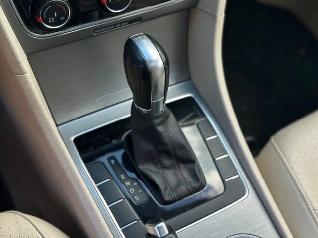 Синий Фольксваген Пассат, объемом двигателя 2 л и пробегом 186 тыс. км за 12800 $, фото 6 на Automoto.ua