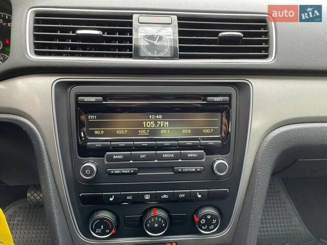 Синий Фольксваген Пассат, объемом двигателя 1.8 л и пробегом 163 тыс. км за 8500 $, фото 21 на Automoto.ua