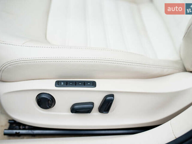 Синій Фольксваген Пассат, об'ємом двигуна 1.97 л та пробігом 253 тис. км за 11300 $, фото 19 на Automoto.ua