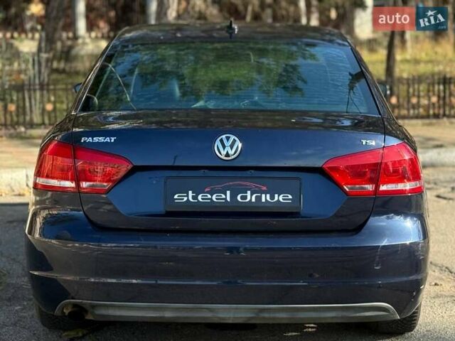 Синій Фольксваген Пассат, об'ємом двигуна 1.8 л та пробігом 222 тис. км за 10999 $, фото 7 на Automoto.ua