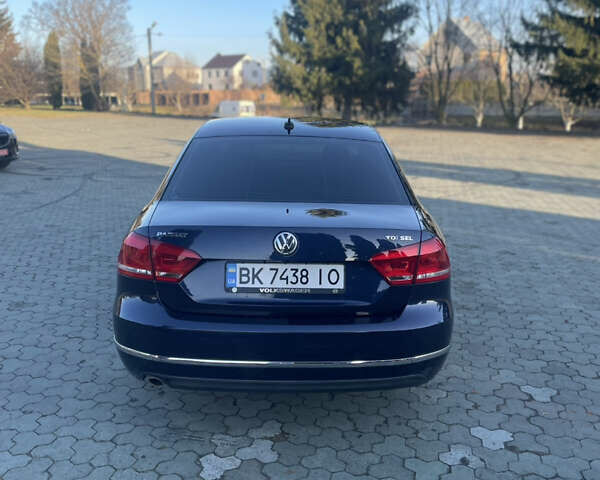 Синий Фольксваген Пассат, объемом двигателя 2 л и пробегом 231 тыс. км за 13500 $, фото 5 на Automoto.ua