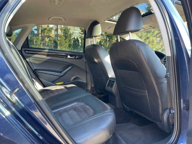 Синий Фольксваген Пассат, объемом двигателя 2 л и пробегом 256 тыс. км за 11700 $, фото 7 на Automoto.ua