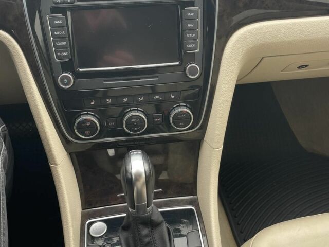 Синий Фольксваген Пассат, объемом двигателя 2 л и пробегом 260 тыс. км за 11900 $, фото 4 на Automoto.ua