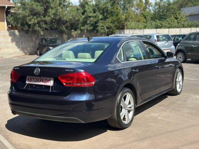 Синий Фольксваген Пассат, объемом двигателя 2 л и пробегом 186 тыс. км за 12800 $, фото 2 на Automoto.ua