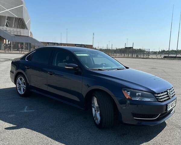 Синий Фольксваген Пассат, объемом двигателя 2 л и пробегом 195 тыс. км за 11500 $, фото 9 на Automoto.ua