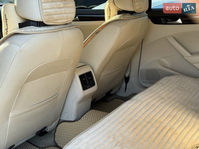 Синий Фольксваген Пассат, объемом двигателя 2 л и пробегом 192 тыс. км за 12800 $, фото 14 на Automoto.ua