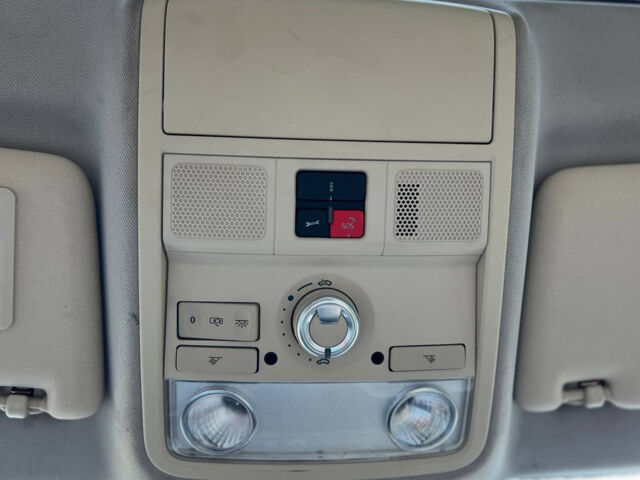 Синій Фольксваген Пассат, об'ємом двигуна 2 л та пробігом 138 тис. км за 12500 $, фото 15 на Automoto.ua