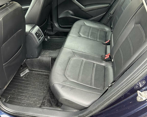 Синій Фольксваген Пассат, об'ємом двигуна 1.97 л та пробігом 164 тис. км за 13700 $, фото 12 на Automoto.ua