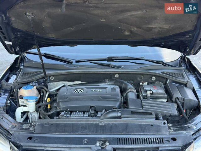 Синий Фольксваген Пассат, объемом двигателя 1.8 л и пробегом 229 тыс. км за 7999 $, фото 10 на Automoto.ua