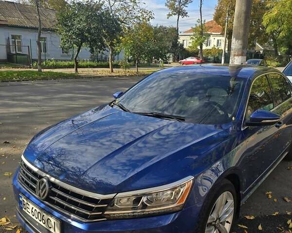 Синій Фольксваген Пассат, об'ємом двигуна 3.6 л та пробігом 155 тис. км за 16000 $, фото 14 на Automoto.ua