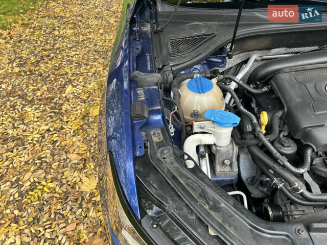 Синий Фольксваген Пассат, объемом двигателя 1.8 л и пробегом 112 тыс. км за 12400 $, фото 22 на Automoto.ua