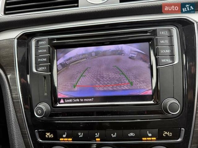 Синій Фольксваген Пассат, об'ємом двигуна 0 л та пробігом 153 тис. км за 11950 $, фото 25 на Automoto.ua