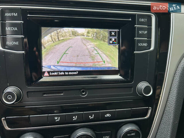 Синий Фольксваген Пассат, объемом двигателя 1.8 л и пробегом 112 тыс. км за 12400 $, фото 23 на Automoto.ua