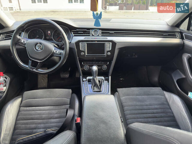 Синій Фольксваген Пассат, об'ємом двигуна 1.8 л та пробігом 157 тис. км за 18000 $, фото 4 на Automoto.ua