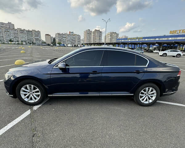 Синий Фольксваген Пассат, объемом двигателя 1.97 л и пробегом 266 тыс. км за 14700 $, фото 2 на Automoto.ua