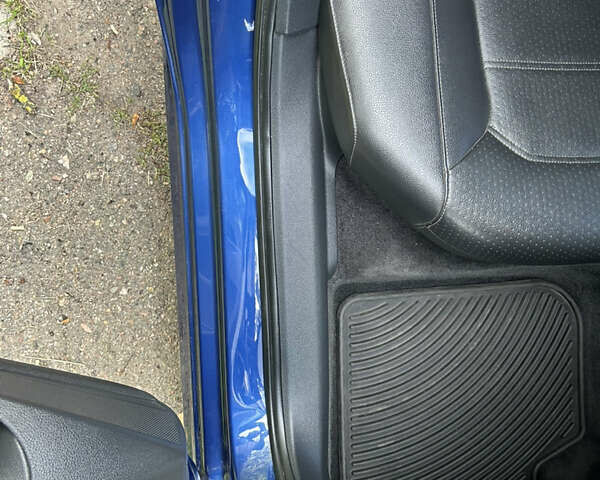 Синій Фольксваген Пассат, об'ємом двигуна 1.8 л та пробігом 112 тис. км за 12400 $, фото 13 на Automoto.ua