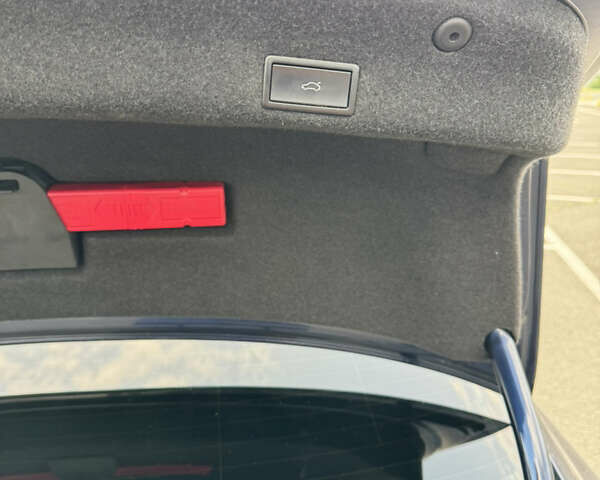 Синий Фольксваген Пассат, объемом двигателя 1.97 л и пробегом 266 тыс. км за 14700 $, фото 15 на Automoto.ua