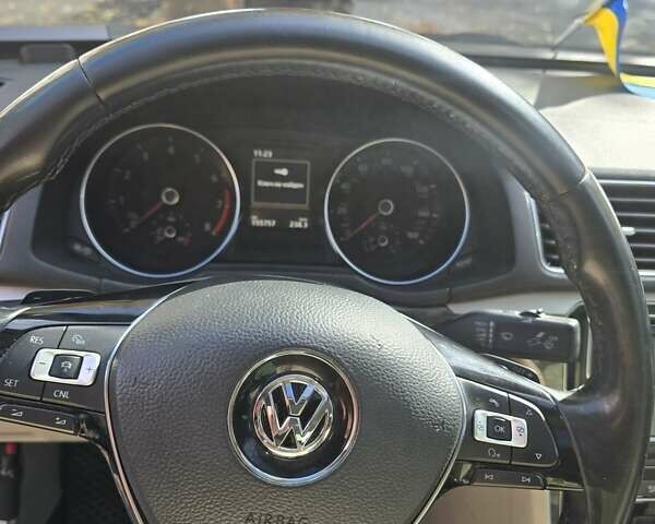 Синій Фольксваген Пассат, об'ємом двигуна 3.6 л та пробігом 155 тис. км за 16000 $, фото 10 на Automoto.ua