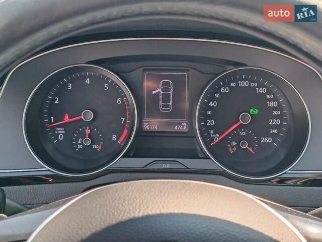 Синій Фольксваген Пассат, об'ємом двигуна 1.4 л та пробігом 96 тис. км за 17440 $, фото 25 на Automoto.ua