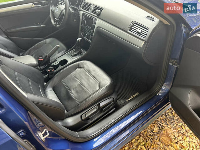 Синий Фольксваген Пассат, объемом двигателя 1.8 л и пробегом 112 тыс. км за 12400 $, фото 13 на Automoto.ua