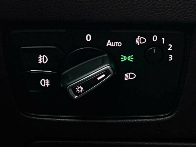 Синий Фольксваген Пассат, объемом двигателя 1.8 л и пробегом 149 тыс. км за 345 $, фото 15 на Automoto.ua