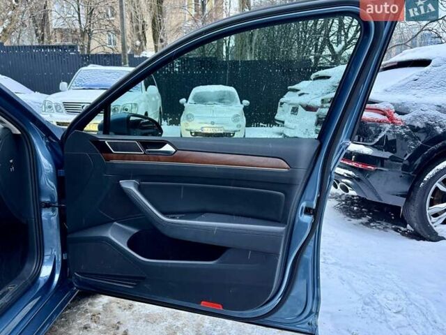 Синій Фольксваген Пассат, об'ємом двигуна 1.8 л та пробігом 245 тис. км за 14800 $, фото 20 на Automoto.ua