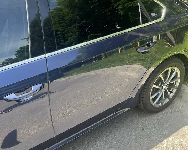 Синій Фольксваген Пассат, об'ємом двигуна 1.8 л та пробігом 118 тис. км за 14000 $, фото 2 на Automoto.ua