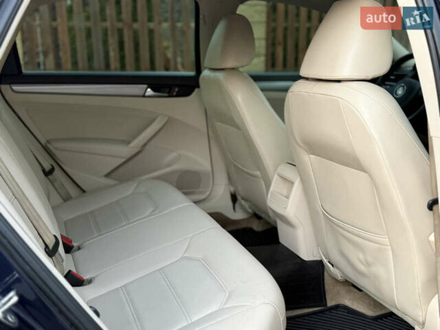 Синій Фольксваген Пассат, об'ємом двигуна 1.8 л та пробігом 215 тис. км за 9700 $, фото 9 на Automoto.ua