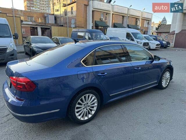 Синий Фольксваген Пассат, объемом двигателя 1.8 л и пробегом 169 тыс. км за 11500 $, фото 4 на Automoto.ua