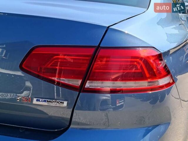 Синій Фольксваген Пассат, об'ємом двигуна 1.4 л та пробігом 96 тис. км за 17440 $, фото 8 на Automoto.ua