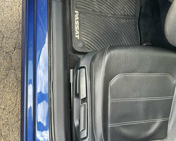 Синій Фольксваген Пассат, об'ємом двигуна 1.8 л та пробігом 112 тис. км за 12400 $, фото 14 на Automoto.ua