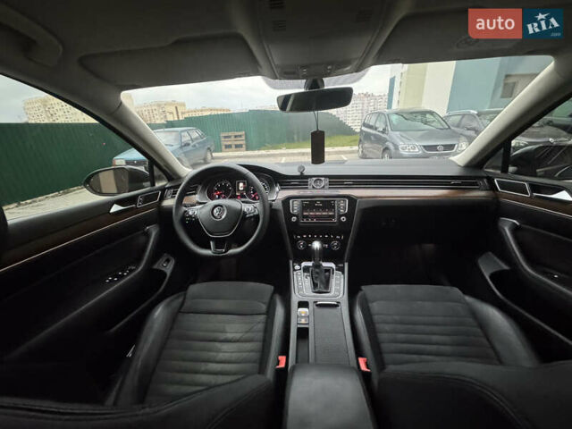 Синий Фольксваген Пассат, объемом двигателя 1.8 л и пробегом 270 тыс. км за 15900 $, фото 11 на Automoto.ua