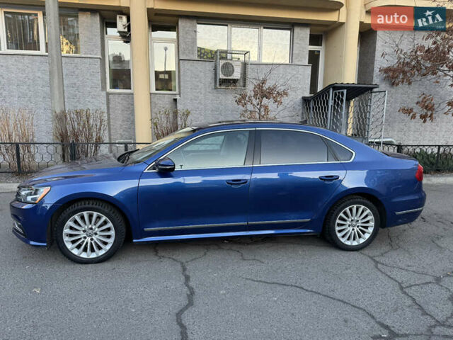 Синий Фольксваген Пассат, объемом двигателя 1.8 л и пробегом 169 тыс. км за 11500 $, фото 2 на Automoto.ua
