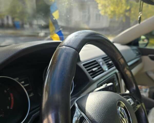 Синій Фольксваген Пассат, об'ємом двигуна 3.6 л та пробігом 155 тис. км за 16000 $, фото 12 на Automoto.ua