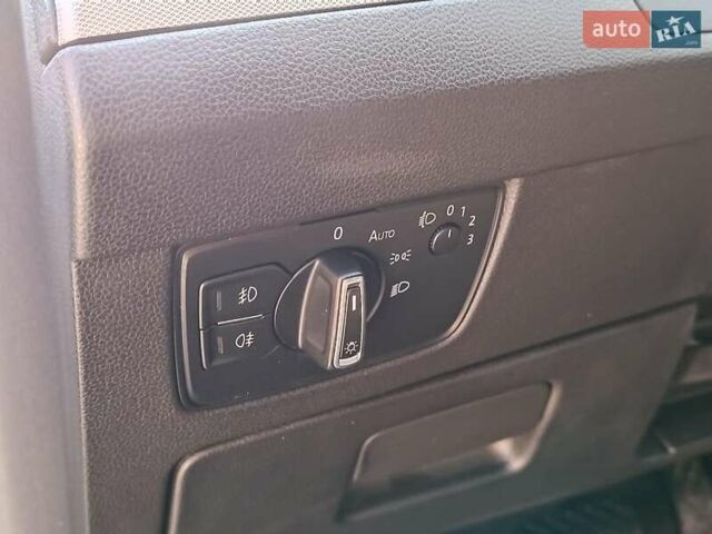 Синій Фольксваген Пассат, об'ємом двигуна 1.4 л та пробігом 96 тис. км за 17440 $, фото 24 на Automoto.ua