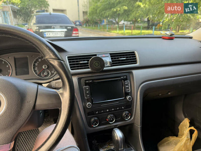 Синий Фольксваген Пассат, объемом двигателя 1.78 л и пробегом 132 тыс. км за 9700 $, фото 11 на Automoto.ua