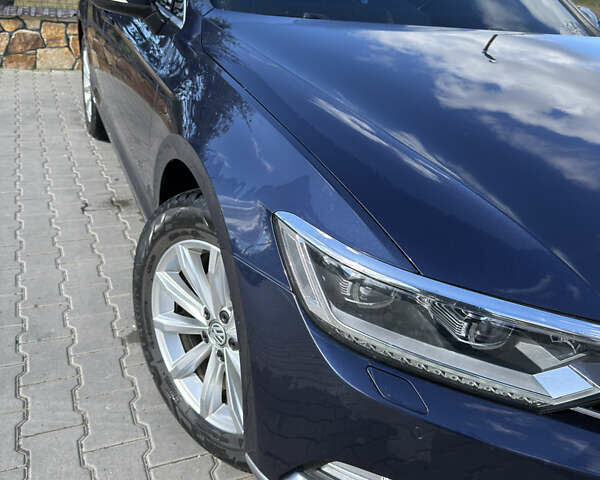 Синій Фольксваген Пассат, об'ємом двигуна 1.8 л та пробігом 157 тис. км за 18000 $, фото 1 на Automoto.ua