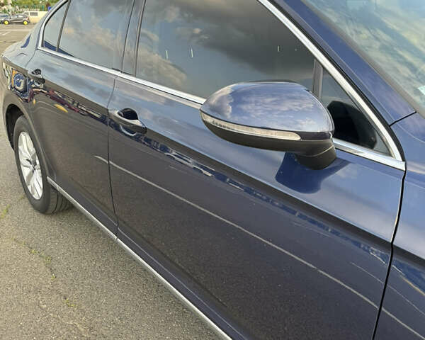 Синий Фольксваген Пассат, объемом двигателя 1.97 л и пробегом 266 тыс. км за 14700 $, фото 8 на Automoto.ua