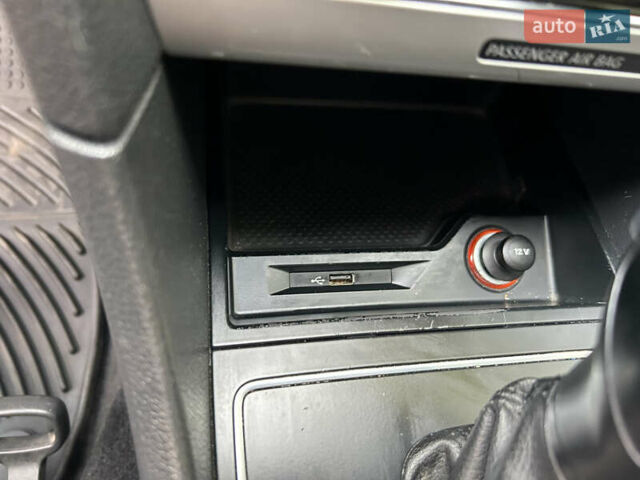 Синій Фольксваген Пассат, об'ємом двигуна 1.8 л та пробігом 112 тис. км за 12400 $, фото 33 на Automoto.ua