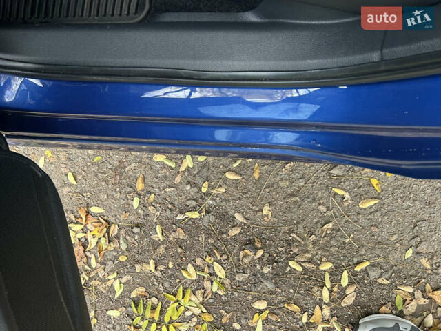 Синий Фольксваген Пассат, объемом двигателя 1.8 л и пробегом 112 тыс. км за 12400 $, фото 14 на Automoto.ua