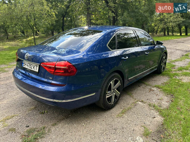 Синій Фольксваген Пассат, об'ємом двигуна 1.8 л та пробігом 112 тис. км за 12400 $, фото 9 на Automoto.ua
