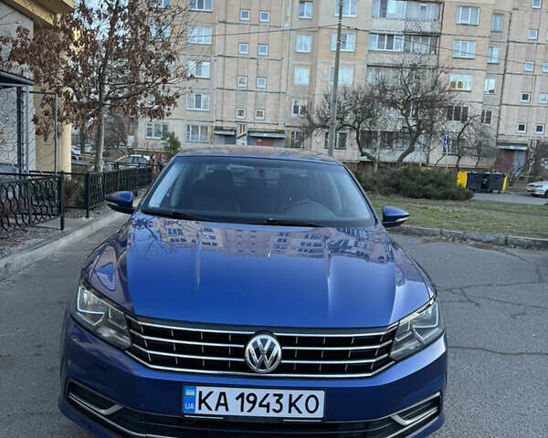 Синий Фольксваген Пассат, объемом двигателя 1.8 л и пробегом 169 тыс. км за 11500 $, фото 1 на Automoto.ua