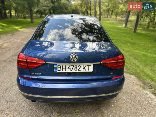 Синій Фольксваген Пассат, об'ємом двигуна 1.8 л та пробігом 112 тис. км за 12400 $, фото 6 на Automoto.ua